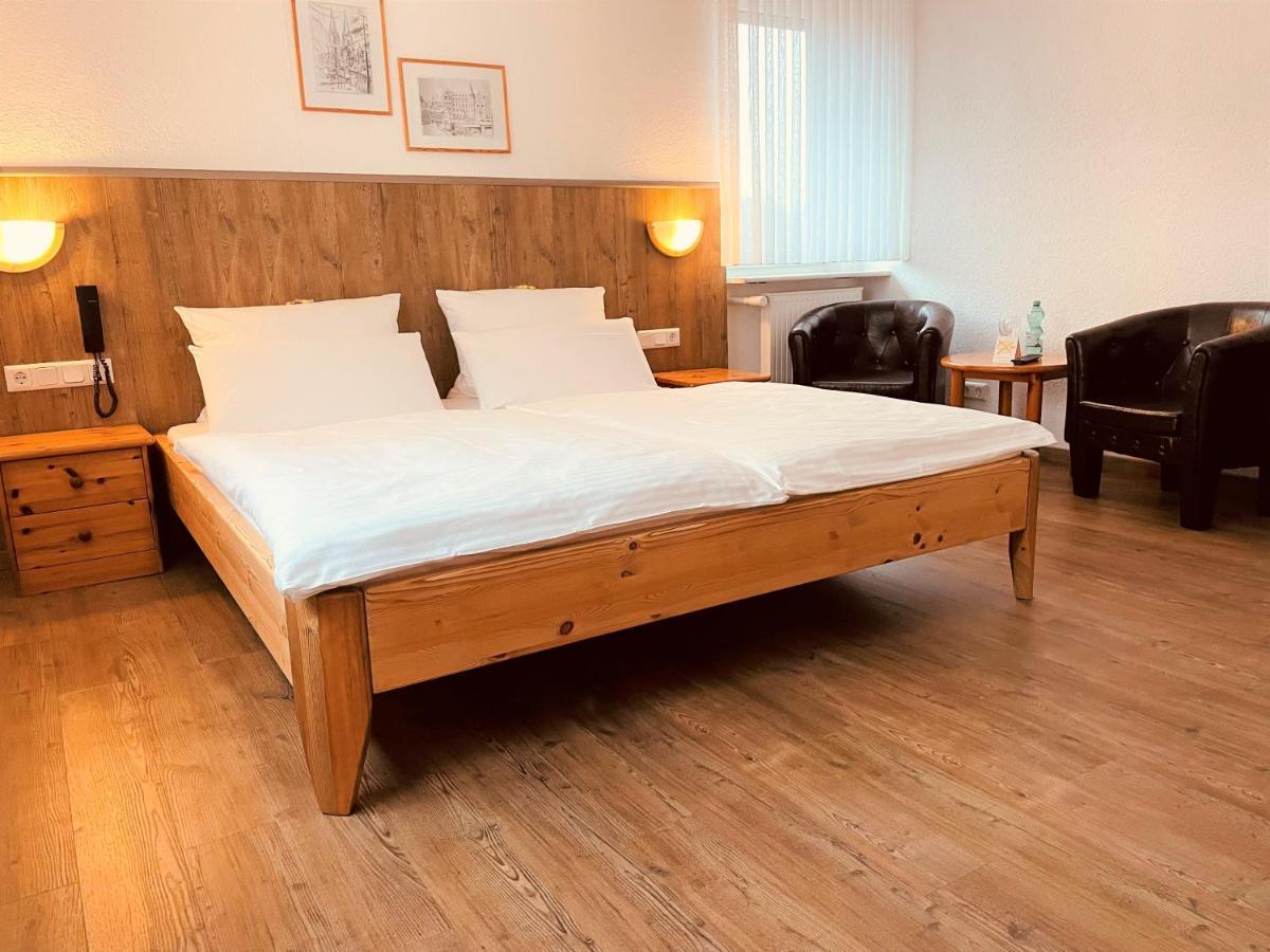 Hotel Orthwein -Kostenfreie Parkplaetze- Cölbe Extérieur photo